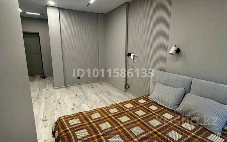 1-комнатная квартира · 42 м² · 3/18 этаж, Абая 160к7 за 300 000 ₸ в Алматы, Бостандыкский р-н — фото 9