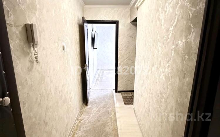 2-бөлмелі пәтер · 42 м² · 1/5 қабат, 12-шағынаудан 215б, бағасы: 17 млн ₸ в Шымкенте, Енбекшинский р-н — фото 2