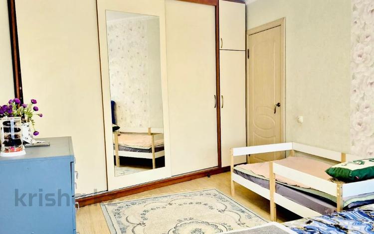 3-комнатная квартира · 63 м² · 2/4 этаж, мкр №11 — Шаляпина за 40 млн ₸ в Алматы, Ауэзовский р-н — фото 6