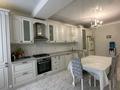 4-комнатная квартира · 152 м² · 3/5 этаж, мкр. Алтын орда, Молдагуловой 54 е 54 е за 63 млн ₸ в Актобе — фото 4