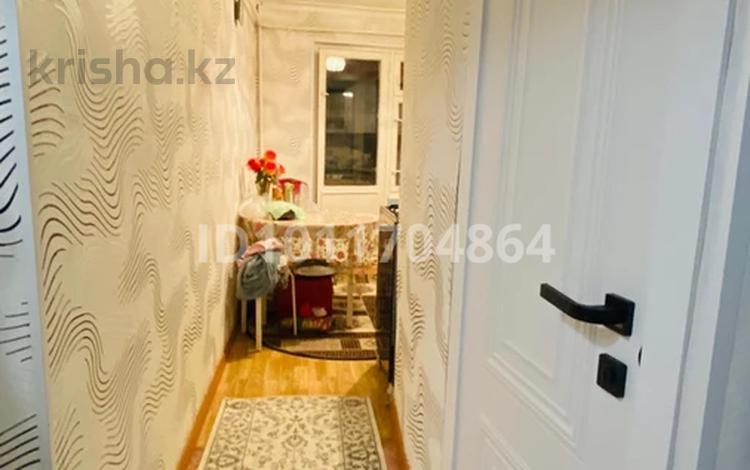 3-бөлмелі пәтер · 62 м² · 1/5 қабат, Шокан Валиханова 48, бағасы: 12 млн ₸ в Кентау — фото 2
