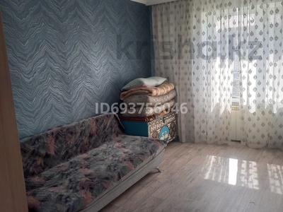 2-бөлмелі пәтер · 50 м² · 6/6 қабат, мкр 12 16 — Ресторан Колизей, бағасы: 16 млн ₸ в Актобе