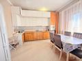 3-комнатная квартира · 100 м² · 4/10 этаж, 13-й мкр 54 — С видом на море, Гостница Виктория, с бойлером за 20 000 ₸ в Актау — фото 11