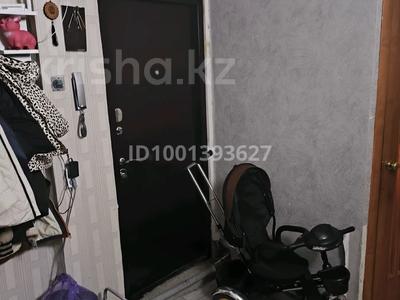 3-бөлмелі пәтер · 62 м² · 2/5 қабат, Камзина 25, бағасы: 11 млн ₸ в Аксу