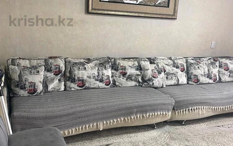2-бөлмелі пәтер · 52 м² · 5/5 қабат, академика павлова 105, бағасы: 22 млн ₸ в Семее — фото 2