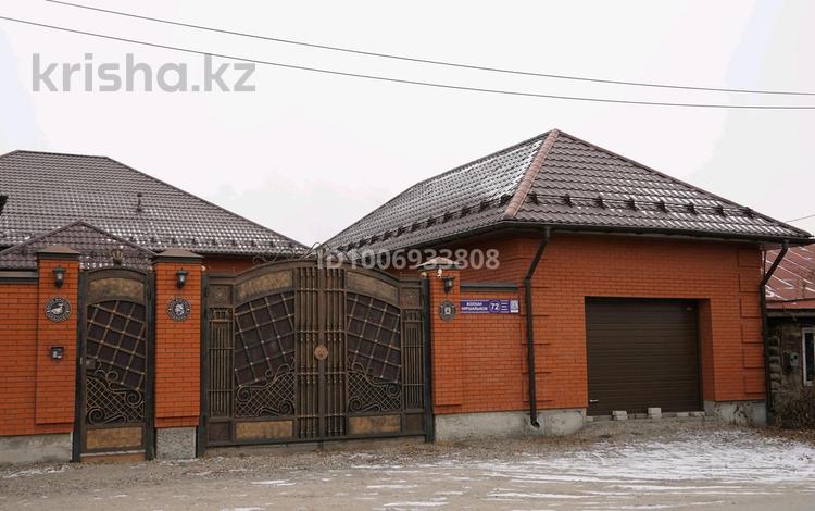 Отдельный дом · 4 комнаты · 200 м² · 10 сот., Нуршайықова 72 за 150 млн ₸ в Семее — фото 2