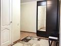 2-бөлмелі пәтер · 55 м² · 4/5 қабат, Тюленина 50/2, бағасы: 180 000 ₸ в Уральске — фото 11