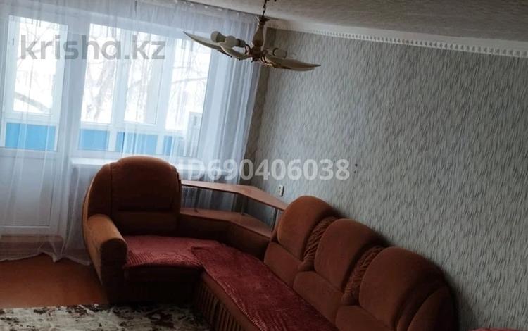 4-бөлмелі пәтер, 67 м², 2/5 қабат ай сайын, Байсеитовой 2/1, бағасы: 75 000 〒 в Темиртау — фото 2