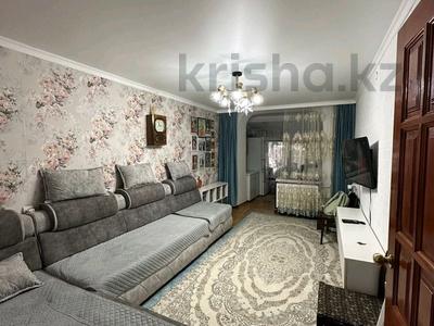 Продажа квартир в Алматы: 2-комнатная квартира · 42 м² · 1/4 этаж, мкр №10 7/3 за 24 млн 〒 2-комнатная квартира · 42 м² · 1/4 этаж, мкр №10 7/3 за 24 млн 〒 в Алматы, Ауэзовский р-н