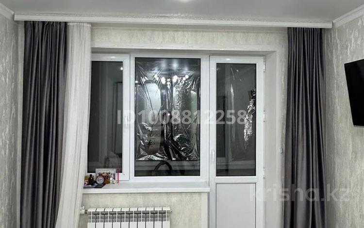 1-комнатная квартира · 34.3 м² · 9/9 этаж, мкр Строитель, Мкр Стройтел 43 за 11.5 млн ₸ в Уральске — фото 2