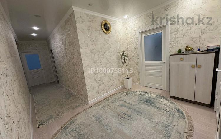 4-комнатная квартира · 120 м² · 1/6 этаж, 30-й мкр 166 — Олжа Уневерситет Есенов Дина за ~ 32 млн ₸ в Актау — фото 2