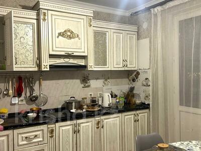 Продажа квартир в Алматы: 3-комнатная квартира · 70.4 м² · 8/12 этаж, мкр Дарабоз за 41.5 млн 〒 3-комнатная квартира · 70.4 м² · 8/12 этаж, мкр Дарабоз за 41.5 млн 〒 в Алматы, Алатауский р-н