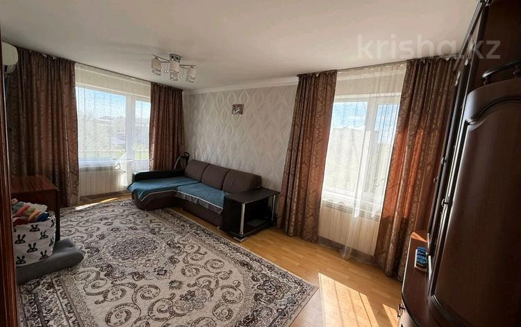 3-бөлмелі пәтер · 62 м² · 4/5 қабат, Есет батыра, бағасы: 16 млн ₸ в Актобе — фото 2
