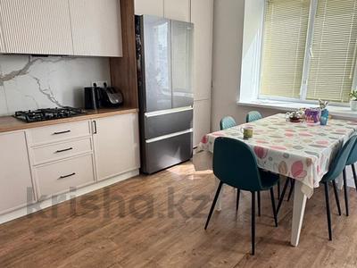3-комнатная квартира · 90 м² · 9/10 этаж, мкр. Алтын орда за 36 млн ₸ в Актобе