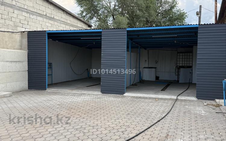 Азс, автосервисы и автомойки, бани, гостиницы и зоны отдыха · 1000 м² за 28 млн ₸ в Караганде, Алихана Бокейханова р-н — фото 3