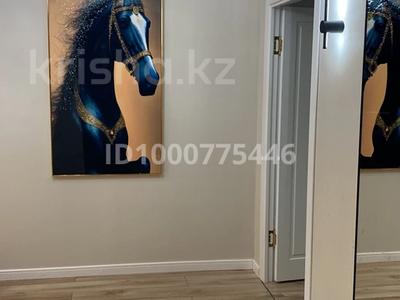 Аренда квартир в Мангистауской обл.: 5-комнатная квартира · 200 м² · 3/10 этаж · помесячно, 17-й мкр 17-й микрорайон — Жанболат за 800 000 〒 5-комнатная квартира · 200 м² · 3/10 этаж · помесячно, 17-й мкр 17-й микрорайон — Жанболат за 800 000 〒 в Актау