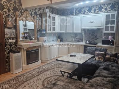 3-комнатная квартира · 86 м² · 2/3 этаж, Победы за 350 000 〒 в Темиртау