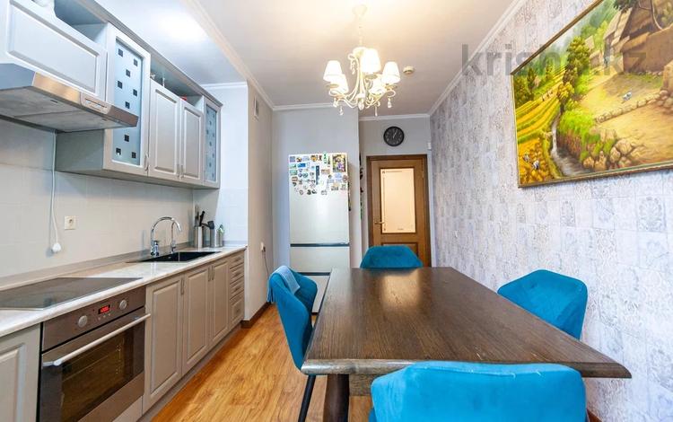 3-комнатная квартира · 111 м² · 7/16 этаж, Торайгырова 19а за 93 млн ₸ в Алматы, Бостандыкский р-н — фото 2