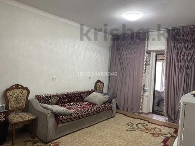 1-комнатная квартира · 40 м² · 1/5 этаж, мкр Алатау 22 за 10.5 млн ₸ в Таразе