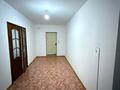 2-бөлмелі пәтер · 80.5 м² · 4/9 қабат, Нур Актобе, 2-микрорайон, бағасы: 18 млн ₸ — фото 2