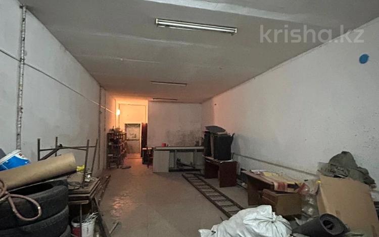 Магазины и бутики, склады · 120 м² за 350 000 ₸ в Петропавловске — фото 2