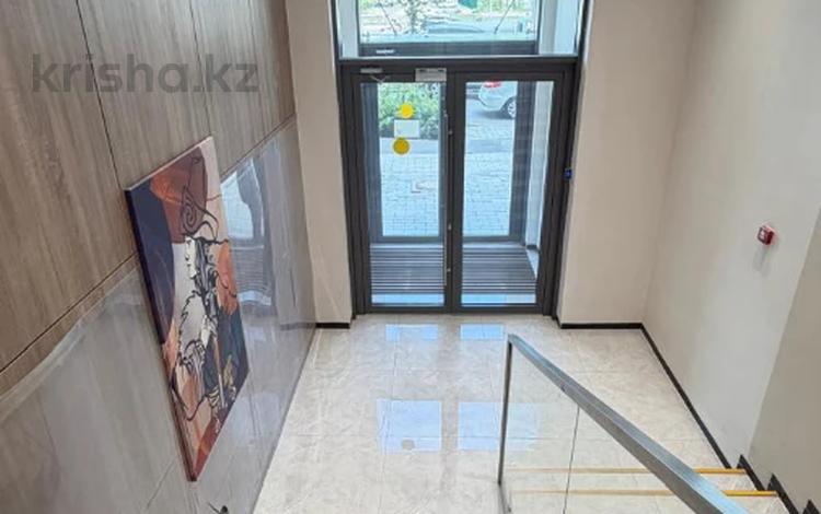 2-бөлмелі пәтер · 42 м² · 4/14 қабат, Хусейн бен Талал, бағасы: 36.5 млн ₸ в Астане, Есильский р-н — фото 2