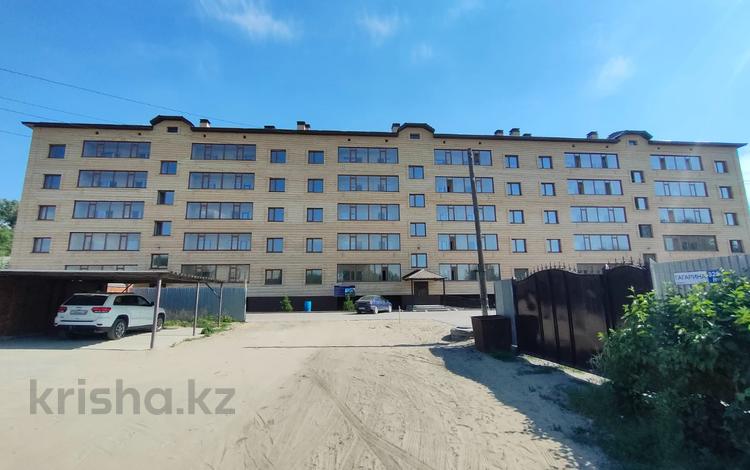 2-комнатная квартира, 62 м², 3/5 этаж, Гагарина за ~ 23.1 млн 〒 в Семее — фото 3