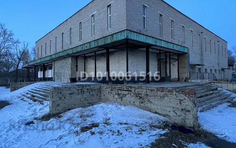 Свободное назначение, офисы, магазины и бутики, общепит, салоны красоты, бани, гостиницы и зоны отдыха, медцентры и аптеки, образование, развлечения · 2000 м² за 100 млн ₸ в Успенках — фото 2
