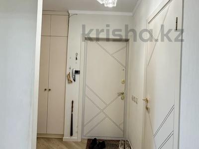 4-бөлмелі пәтер · 90 м² · 7/9 қабат, Самал 82, бағасы: 45 млн ₸ в Уральске