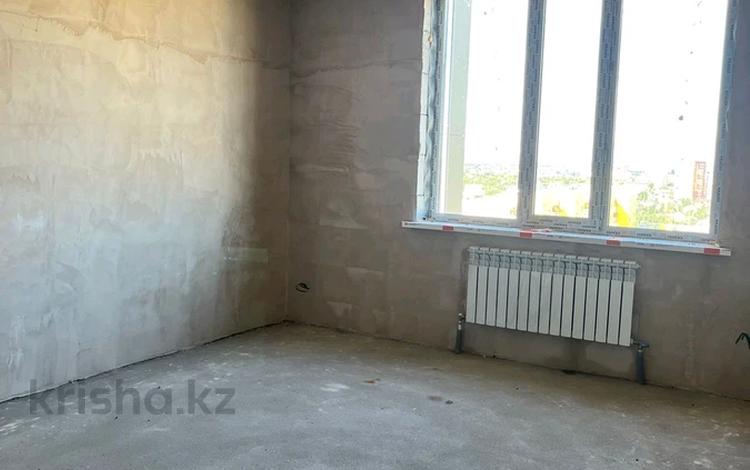 3-бөлмелі пәтер, 74 м², 17/23 қабат, Бейбарыс Султан 12 — Поликлиника Аспан, срочно ,торг, бағасы: 28 млн 〒 в Астане, Сарыарка р-н — фото 15