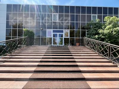 Свободное назначение, офисы, фитнес и спорт, развлечения, конференц-залы, студии · 1734.3 м² за ~ 8.7 млн 〒 в Караганде, Казыбек би р-н