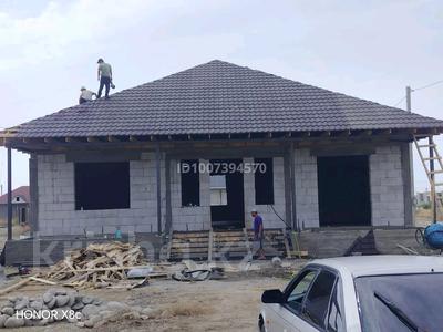 Отдельный дом · 6 комнат · 200 м² · 10 сот., улица Береке — На пересечении улицы Бөгенбай батыра, угловой за 18 млн 〒 в Талдыкоргане, село Ынтымак
