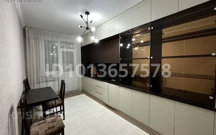2-комнатная квартира · 80 м² · 1/10 этаж, мкр Шымсити 50 за 200 000 ₸ в Шымкенте, Абайский р-н — фото 2