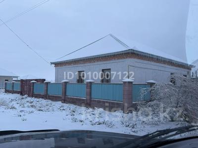 Отдельный дом · 4 комнаты · 110 м² · 10 сот., Атамекен за 14.9 млн 〒 в 