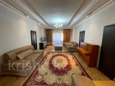 Отдельный дом · 8 комнат · 240 м², Дирмен — Мечети за 600 000 〒 в 