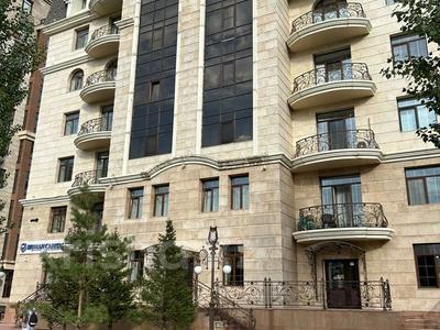 4-комнатная квартира · 165 м² · 2/7 этаж, Сауран за 125 млн 〒 в Астане, Есильский р-н