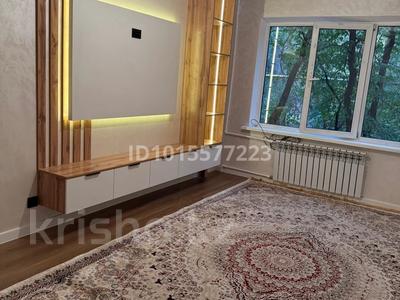 3-бөлмелі пәтер · 68 м² · 2/5 қабат, №5 ш/а. 21А, бағасы: 450 000 ₸ в Алматы, Ауэзовский р-н
