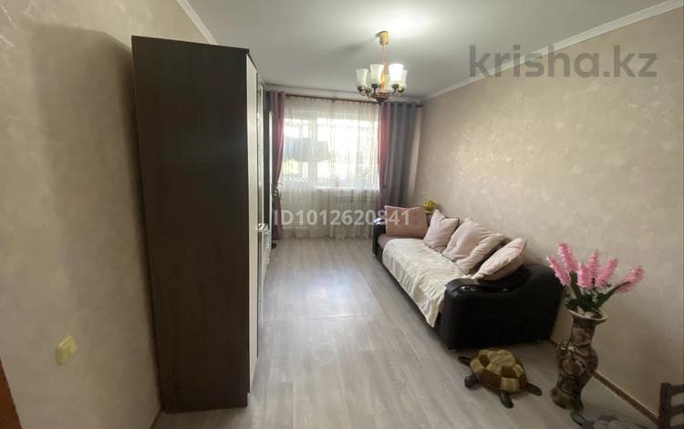 2-бөлмелі пәтер · 45 м² · 4/5 қабат, мкр Юго-Восток, гапеева 27 — поликлиника 5, бағасы: 17 млн ₸ в Караганде, Казыбек би р-н — фото 2