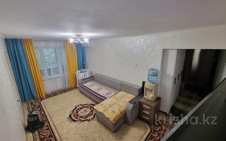 2-комнатная квартира, 42 м², 3/5 этаж, мкр Орбита-4 за 35.5 млн 〒 в Алматы, Бостандыкский р-н — фото 2