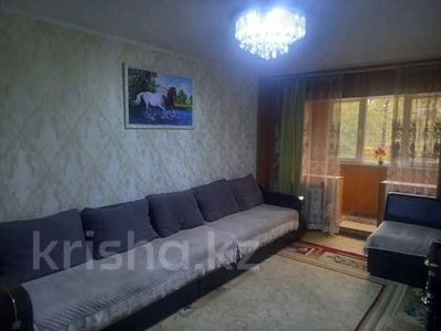 2-комнатная квартира, 45 м², 3/5 этаж помесячно, Туркестанская за 150 000 〒 в Шымкенте, Аль-Фарабийский р-н