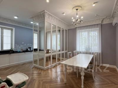 5-комнатная квартира · 230 м² · 1/3 этаж, Саздинское лесничество за 120 млн ₸ в Актобе