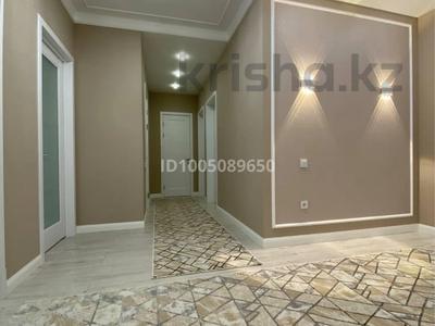 4-комнатная квартира · 108 м² · 8/20 этаж, мкр Юго-Восток, Камали Дюсембекова 44/2 за 55 млн 〒 в Караганде, Казыбек би р-н
