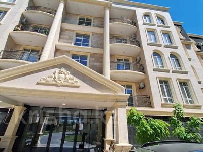 2-комнатная квартира · 100 м² · 4/4 этаж, Мкр Авангард-3 — Парк победа, ЖК Виктори парк ,Арсенал за 18 000 〒 в Атырау, мкр Авангард-3