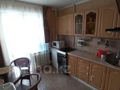 2-комнатная квартира · 53 м² · 1/5 этаж, Муканова 72 — Скиф за 180 000 ₸ в Петропавловске