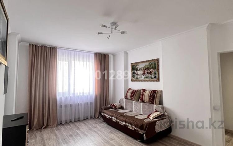 3-комнатная квартира · 90 м² · 3/9 этаж, Роза Багланова 4 за 51 млн ₸ в Астане, Нура р-н — фото 2