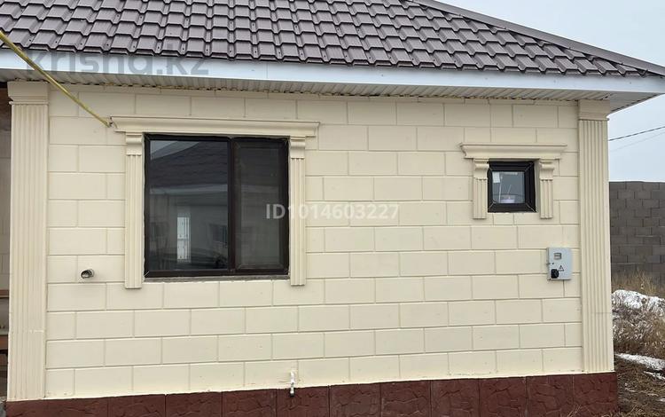 Отдельный дом · 4 комнаты · 130 м² · 8 сот., Багланова за 32 млн ₸ в Уральске — фото 2