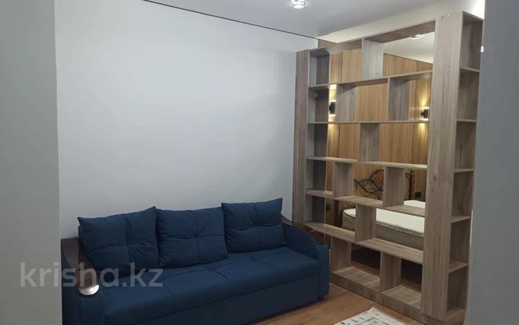 2-комнатная квартира · 43 м² · 8/13 этаж, Муратбаева 46 за 350 000 ₸ в Алматы, Алатауский р-н — фото 2