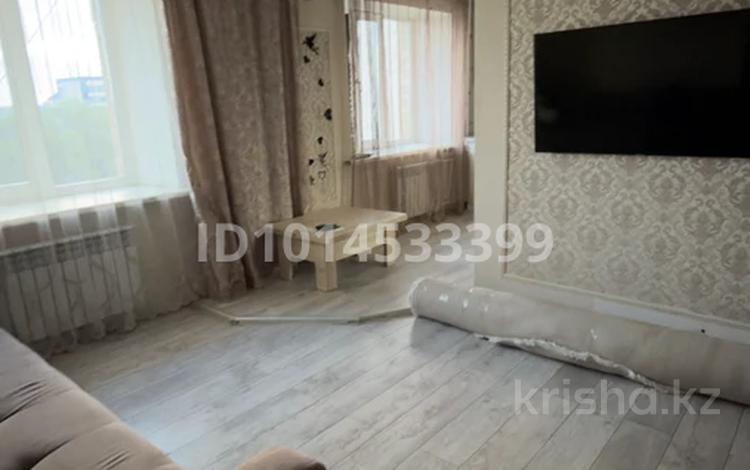 2-комнатная квартира · 48 м² · 5/9 этаж, мкр Новый Город, Анжерская 39 за 300 000 ₸ в Караганде, Казыбек би р-н — фото 2