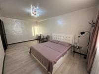 1-комнатная квартира, 42 м², 3/5 этаж посуточно, Проспект Жамбыла — Над стоматологией Диал за 10 000 〒 в Таразе