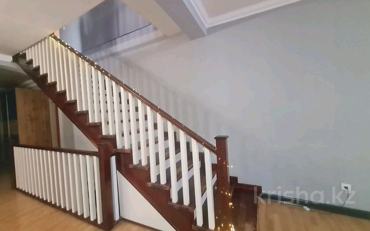 Отдельный дом · 7 комнат · 450 м² · 9.3 сот., мкр Хан Тенгри — Свежесть за 320 млн ₸ в Алматы, Бостандыкский р-н — фото 9
